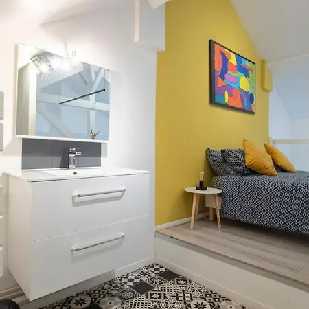 Le Loft Du Courrier ~ Duplex ~ Centre-ville